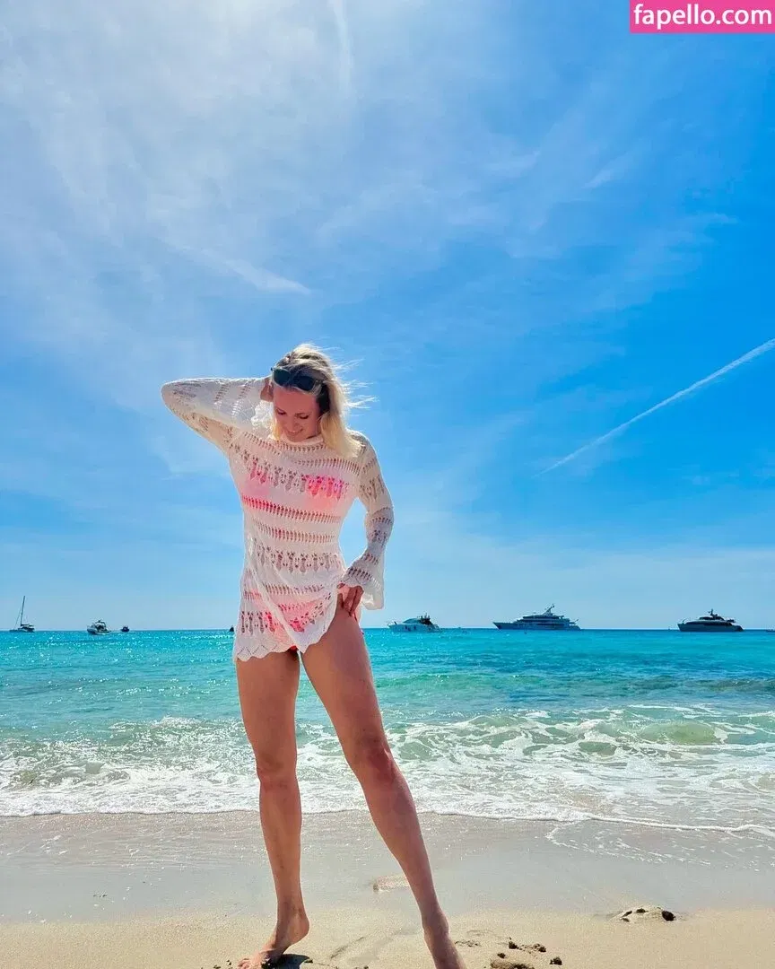 Ruth Hofmann Onlyfans Photo Gallery 