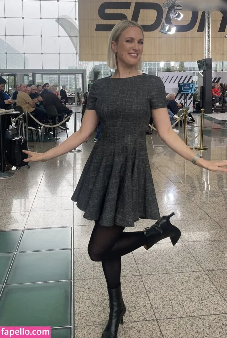 Ruth Hofmann Onlyfans Photo Gallery 