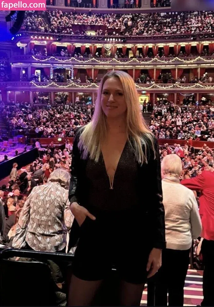 Ruth Hofmann Onlyfans Photo Gallery 