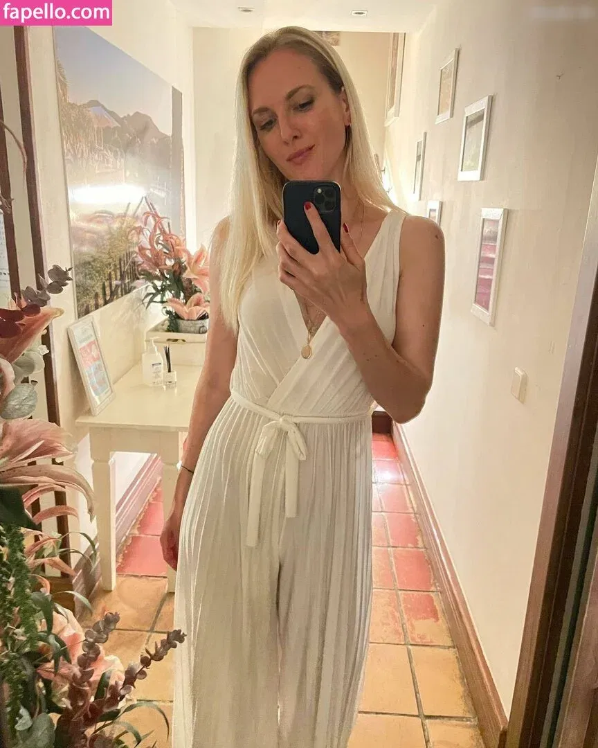 Ruth Hofmann Onlyfans Photo Gallery 