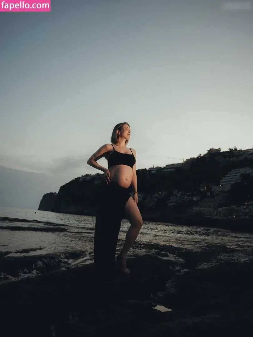 Ruth Hofmann Onlyfans Photo Gallery 