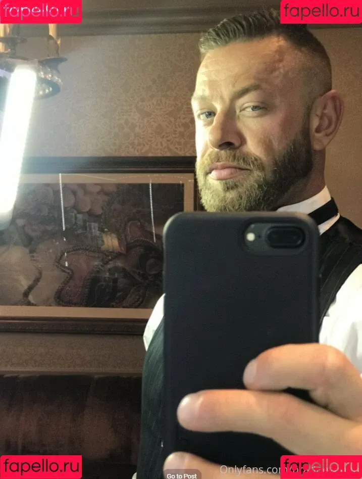 bradnewman Onlyfans Photo Gallery 