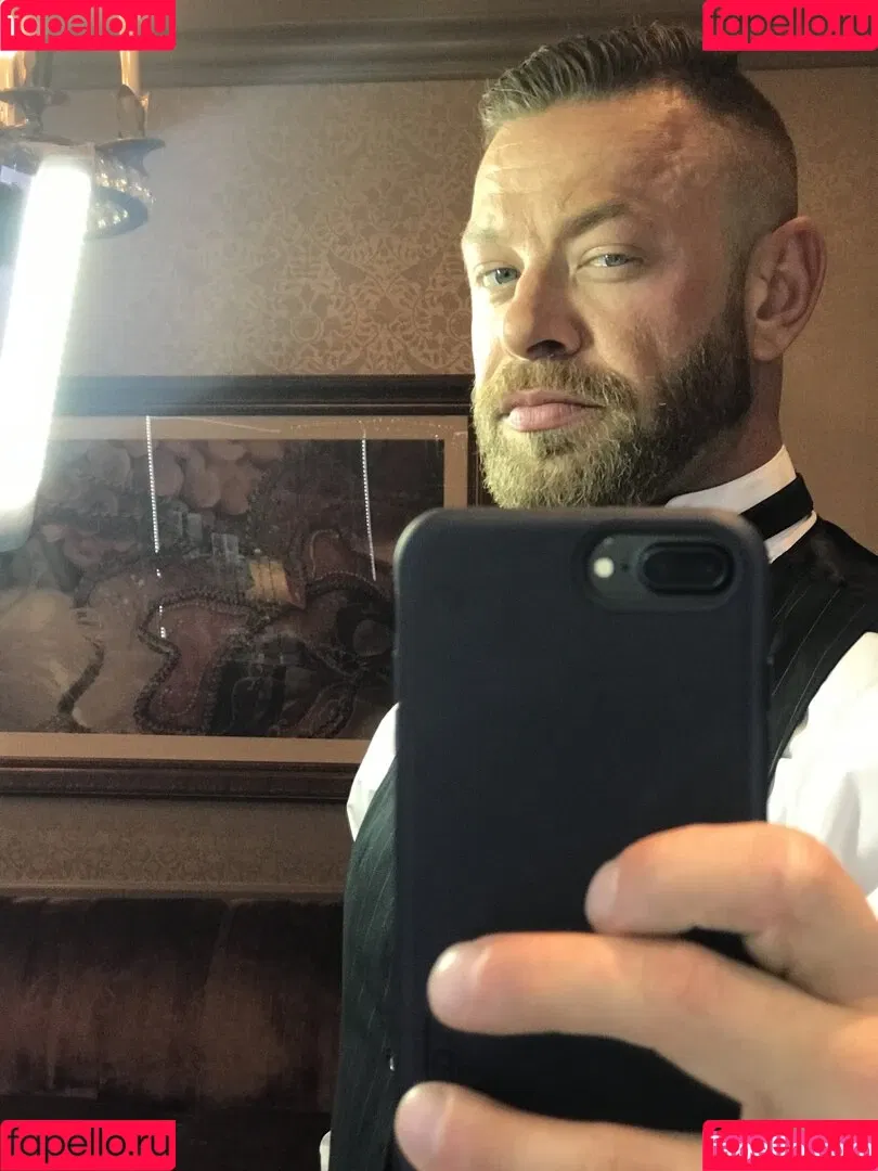 bradnewman Onlyfans Photo Gallery 