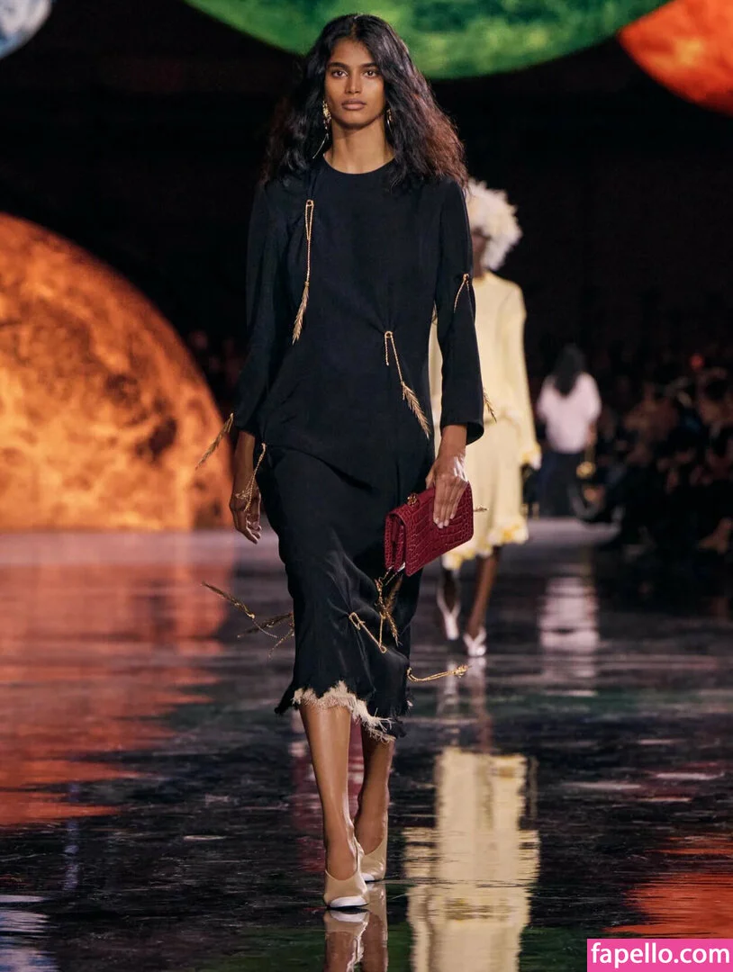 Tall Girls (5'9/175cm+) Onlyfans Photo Gallery 