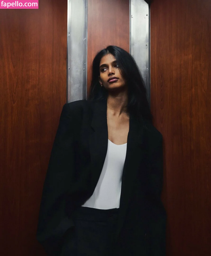 Tall Girls (5'9/175cm+) Onlyfans Photo Gallery 