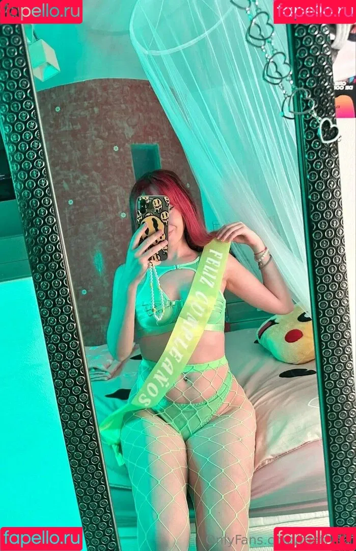 elyshuri Onlyfans Photo Gallery 