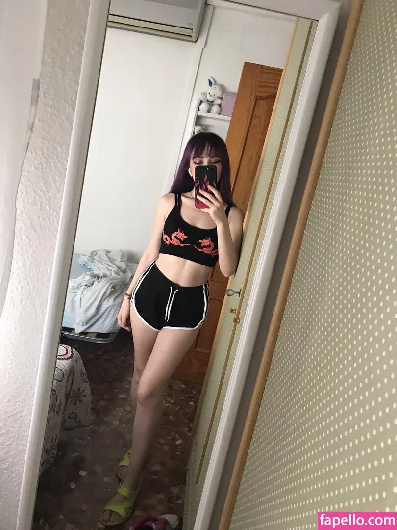 elyshuri Onlyfans Photo Gallery 