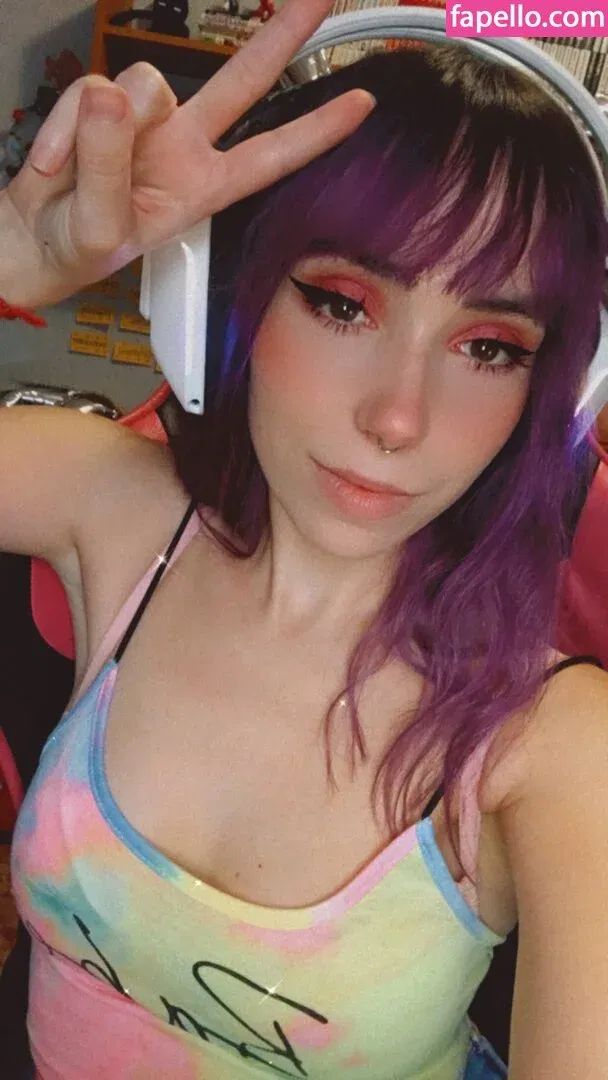 elyshuri Onlyfans Photo Gallery 