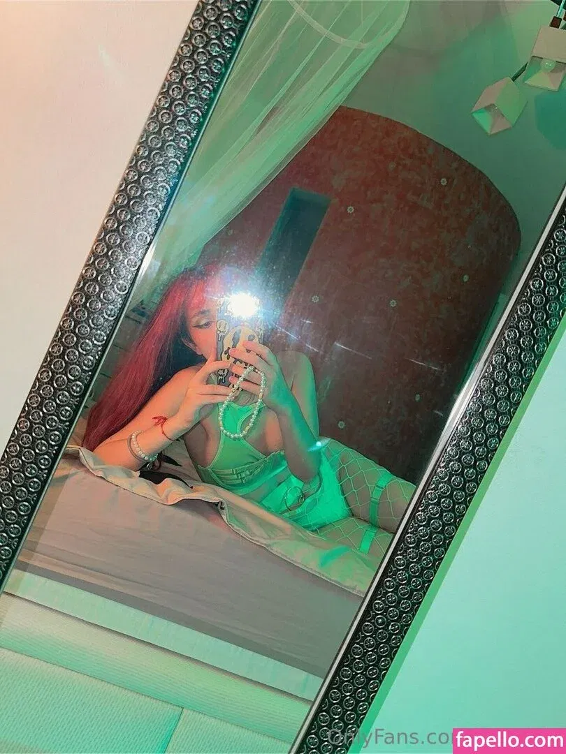 elyshuri Onlyfans Photo Gallery 