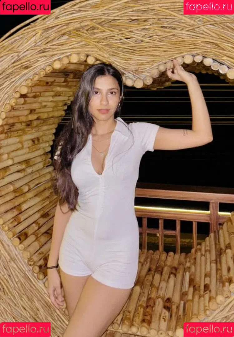 Khushi Rawal Onlyfans Photo Gallery 