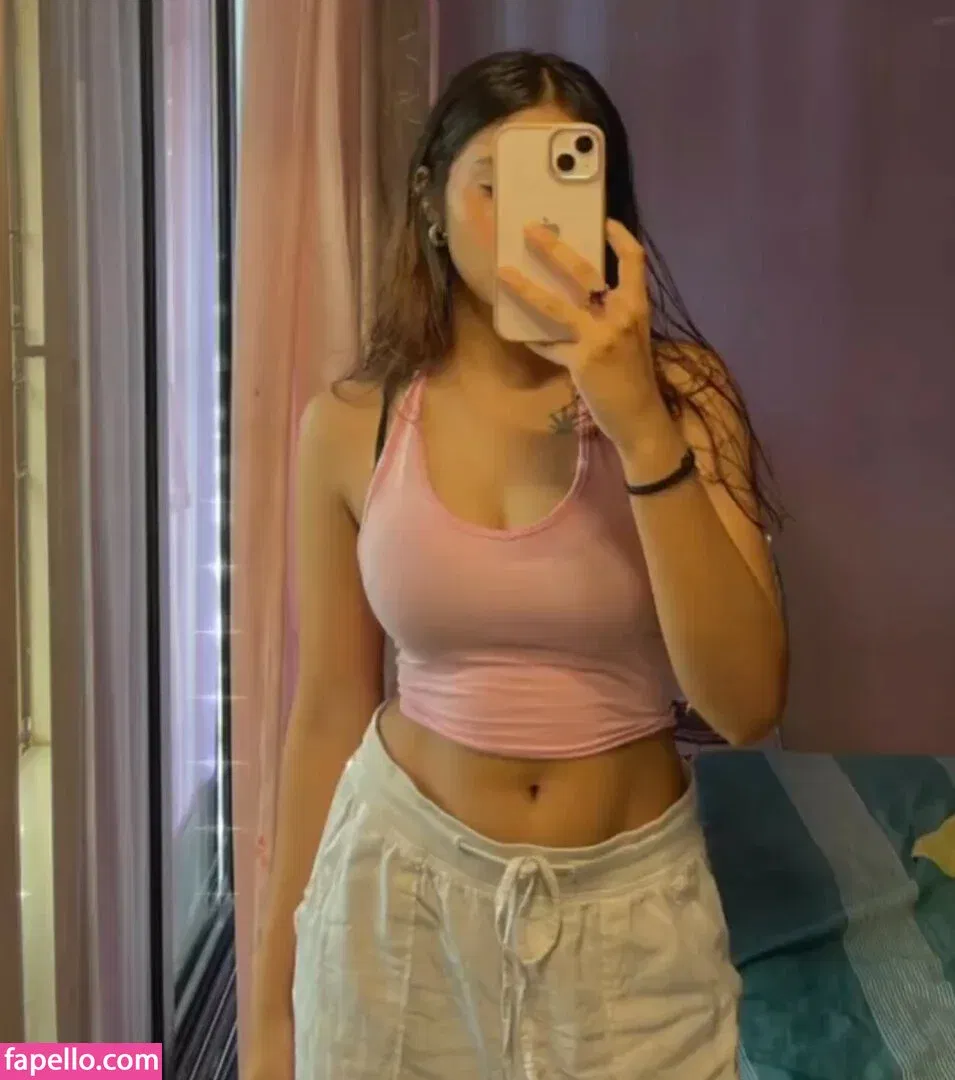 Khushi Rawal Onlyfans Photo Gallery 