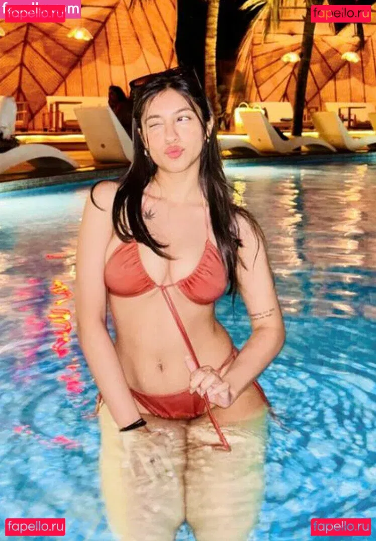 Khushi Rawal Onlyfans Photo Gallery 