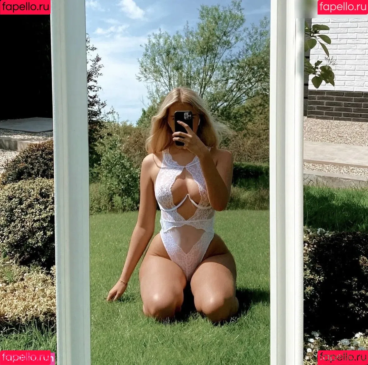 noa.mnk Onlyfans Photo Gallery 