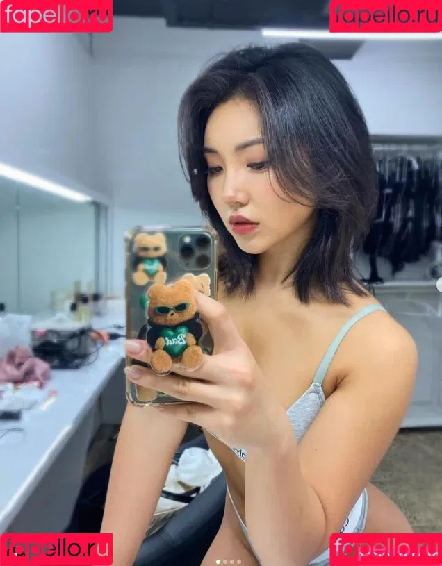 Beo Deul Jeong 정버들 Onlyfans Photo Gallery 