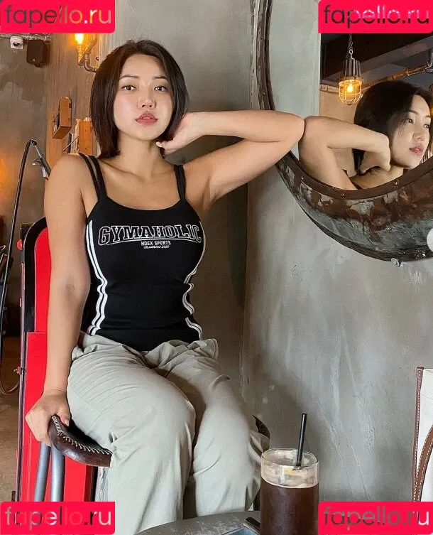 Beo Deul Jeong 정버들 Onlyfans Photo Gallery 