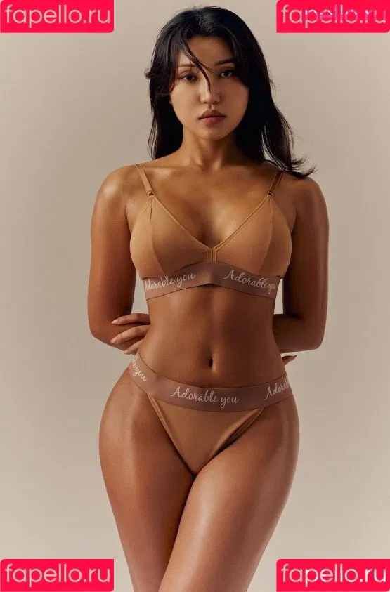 Beo Deul Jeong 정버들 Onlyfans Photo Gallery 