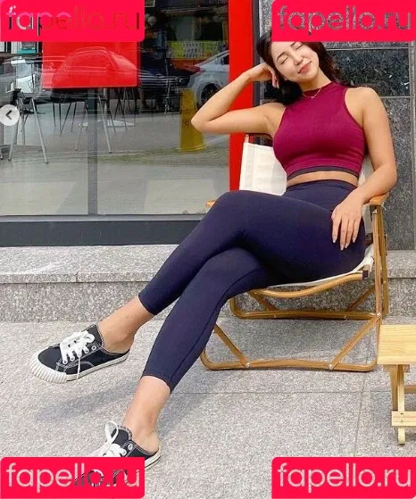 Beo Deul Jeong 정버들 Onlyfans Photo Gallery 