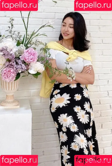 Beo Deul Jeong 정버들 Onlyfans Photo Gallery 
