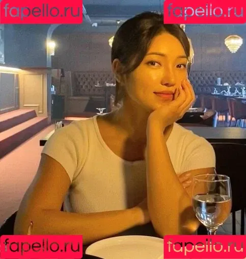 Beo Deul Jeong 정버들 Onlyfans Photo Gallery 