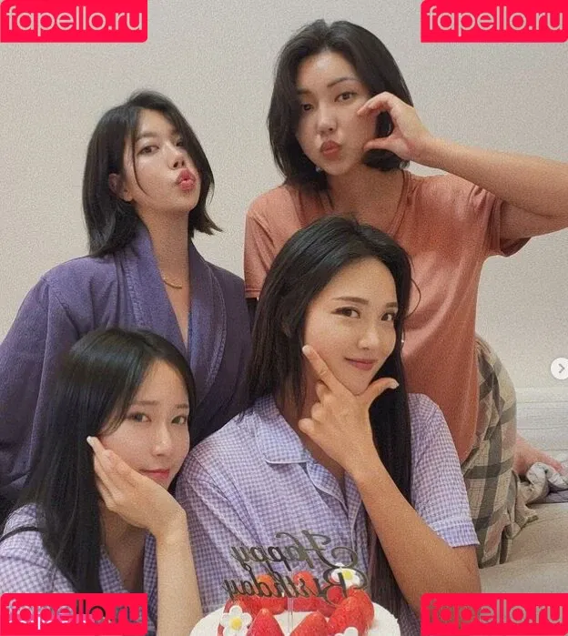 Beo Deul Jeong 정버들 Onlyfans Photo Gallery 