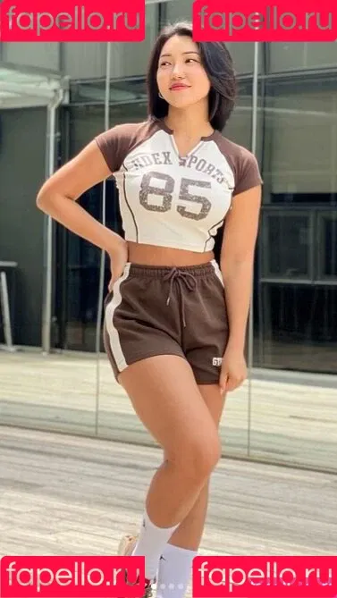 Beo Deul Jeong 정버들 Onlyfans Photo Gallery 
