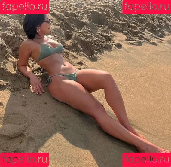 Beo Deul Jeong 정버들 Onlyfans Photo Gallery 