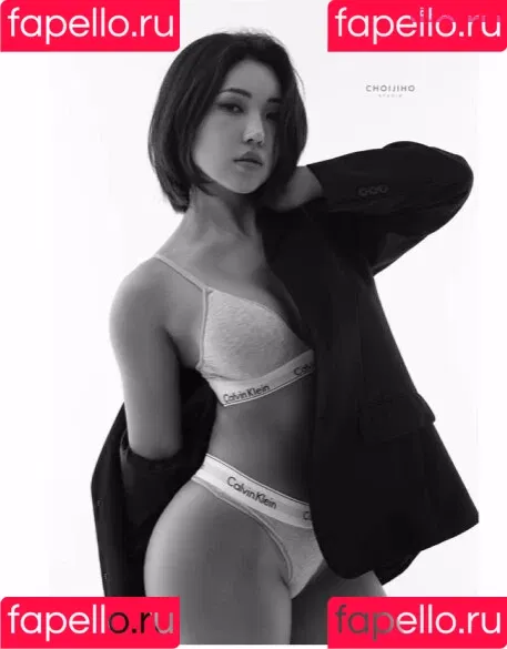 Beo Deul Jeong 정버들 Onlyfans Photo Gallery 