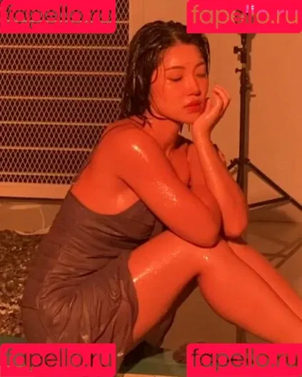 Beo Deul Jeong 정버들 Onlyfans Photo Gallery 