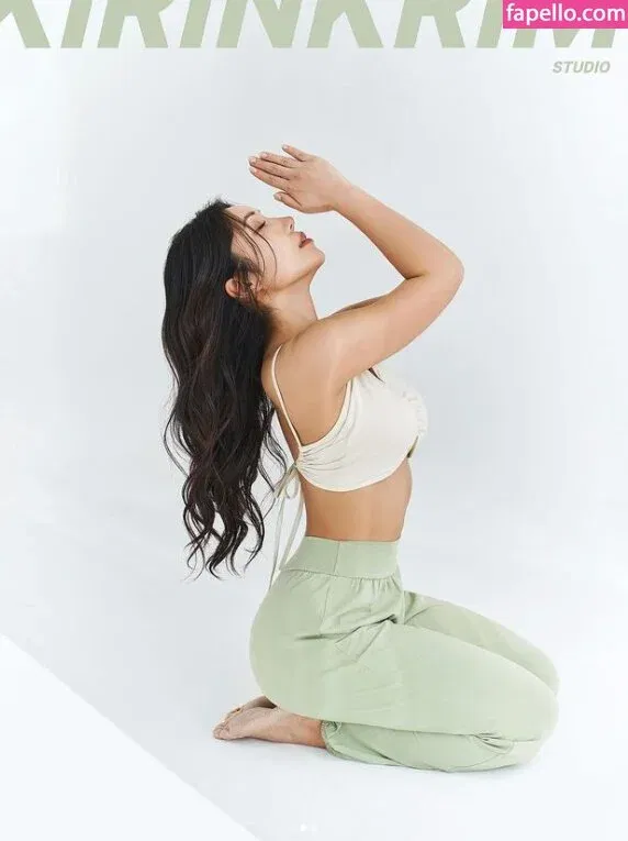 Beo Deul Jeong 정버들 Onlyfans Photo Gallery 