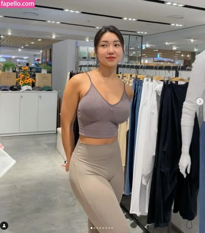 Beo Deul Jeong 정버들 Onlyfans Photo Gallery 