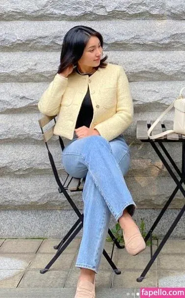 Beo Deul Jeong 정버들 Onlyfans Photo Gallery 