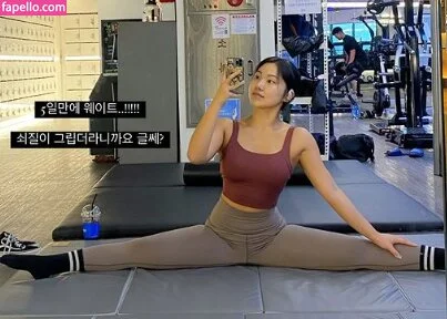 Beo Deul Jeong 정버들 Onlyfans Photo Gallery 