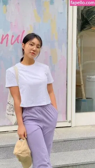 Beo Deul Jeong 정버들 Onlyfans Photo Gallery 