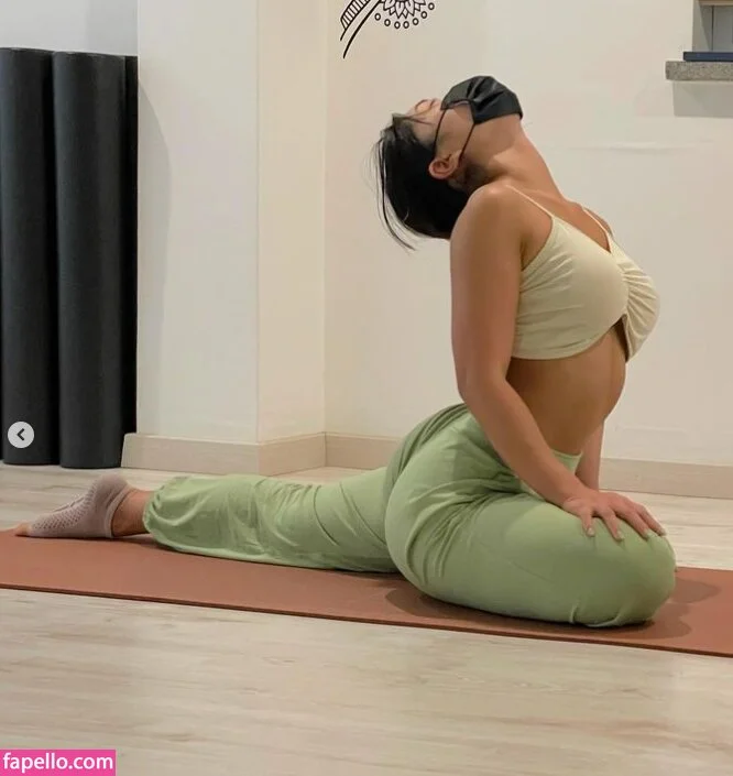 Beo Deul Jeong 정버들 Onlyfans Photo Gallery 