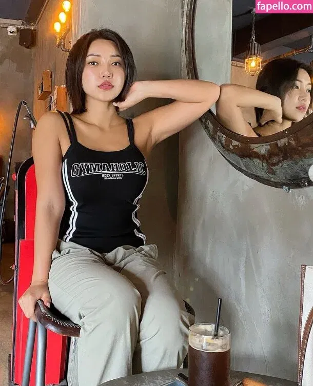 Beo Deul Jeong 정버들 Onlyfans Photo Gallery 