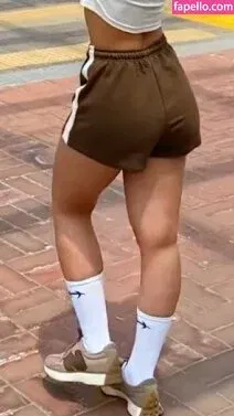 Beo Deul Jeong 정버들 Onlyfans Photo Gallery 