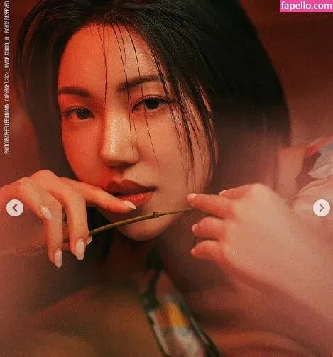 Beo Deul Jeong 정버들 Onlyfans Photo Gallery 