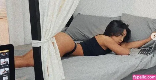 Beo Deul Jeong 정버들 Onlyfans Photo Gallery 