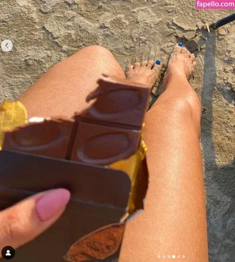 Beo Deul Jeong 정버들 Onlyfans Photo Gallery 