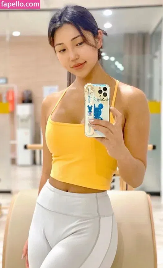 Beo Deul Jeong 정버들 Onlyfans Photo Gallery 