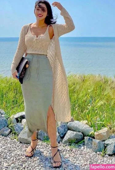 Beo Deul Jeong 정버들 Onlyfans Photo Gallery 