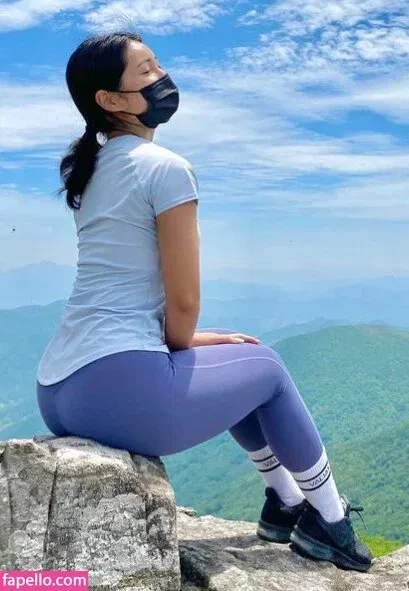 Beo Deul Jeong 정버들 Onlyfans Photo Gallery 