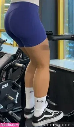 Beo Deul Jeong 정버들 Onlyfans Photo Gallery 