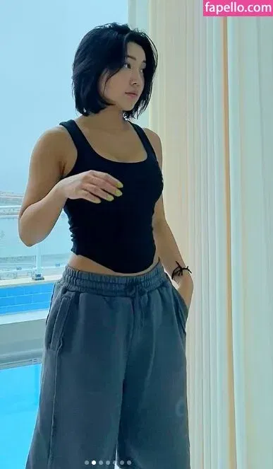 Beo Deul Jeong 정버들 Onlyfans Photo Gallery 