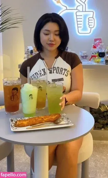 Beo Deul Jeong 정버들 Onlyfans Photo Gallery 