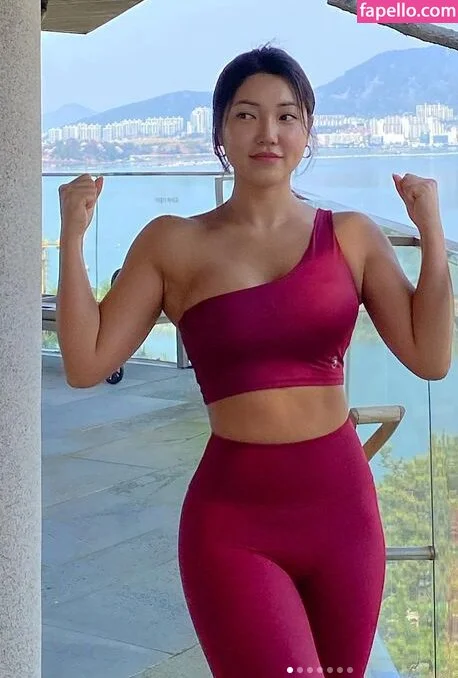 Beo Deul Jeong 정버들 Onlyfans Photo Gallery 