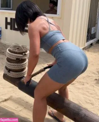 Beo Deul Jeong 정버들 Onlyfans Photo Gallery 