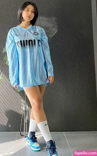 Beo Deul Jeong 정버들 Onlyfans Photo Gallery 