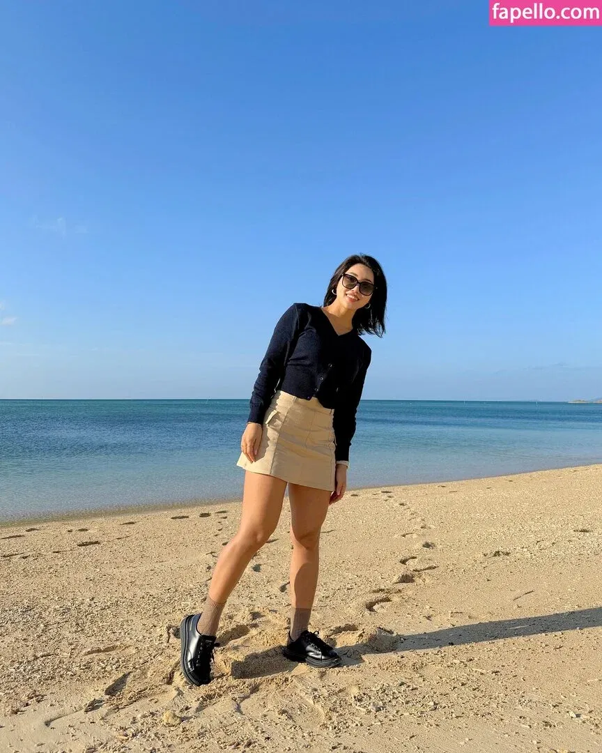 Beo Deul Jeong 정버들 Onlyfans Photo Gallery 