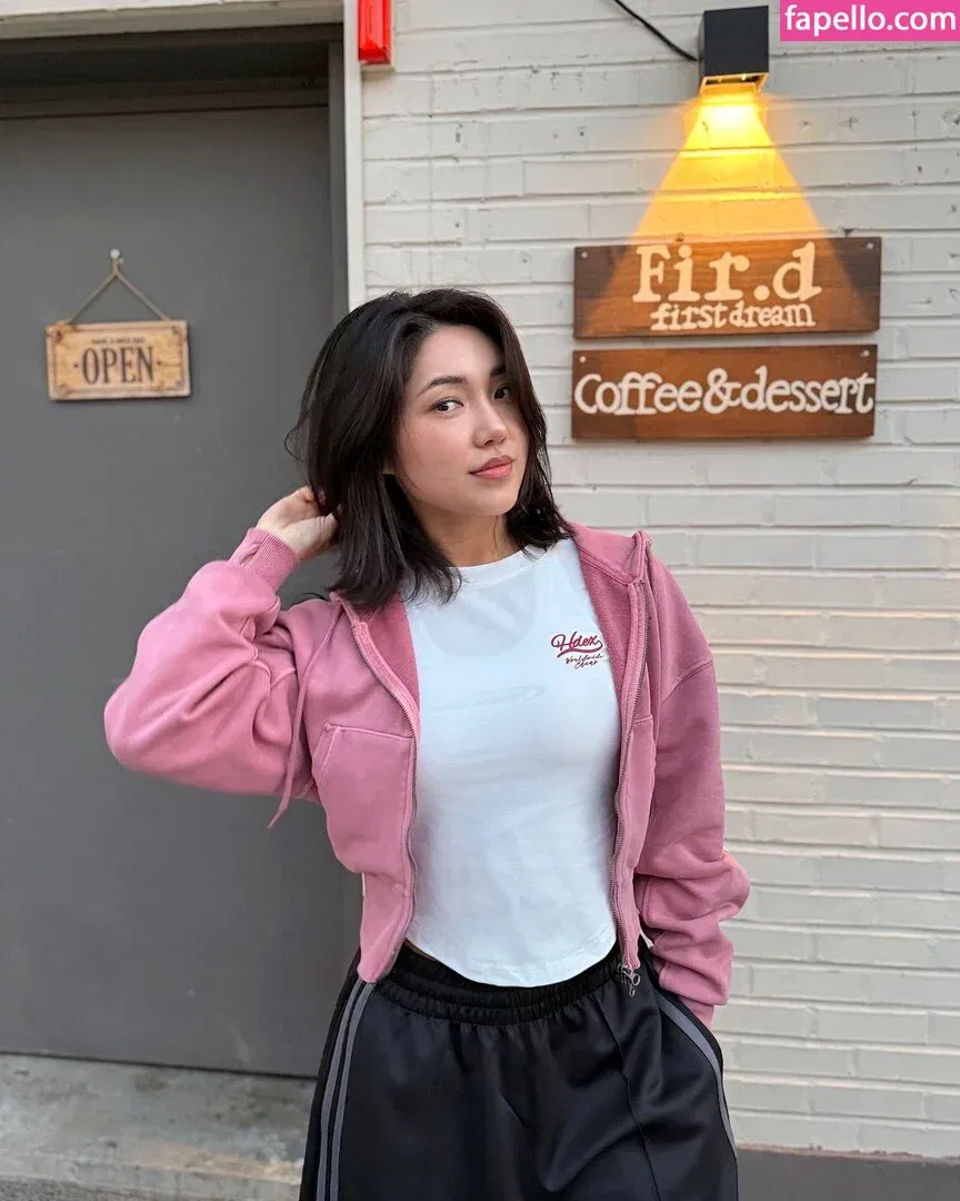 Beo Deul Jeong 정버들 Onlyfans Photo Gallery 